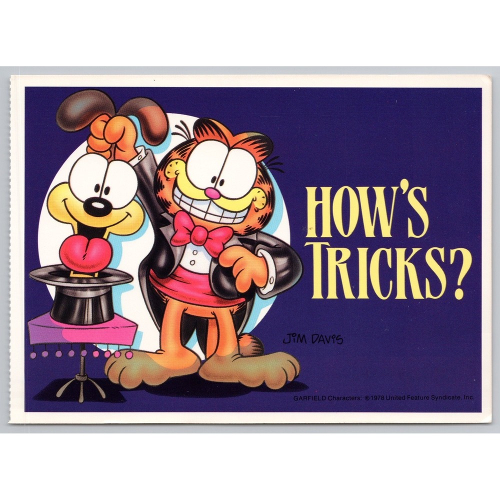 Vintage Garfield the Cat Postcard - Jim Davis 1978 - "How's Tricks?" Magician B1